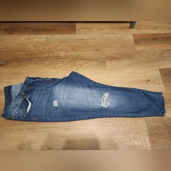 Plus Skinny Jeans Size 22 - Picture 6 of 8
